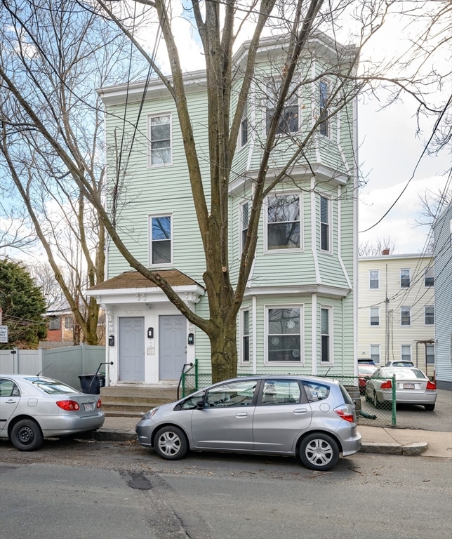 16 Bristol St unit 2, East Cambridge, MA 02141 - photo 1