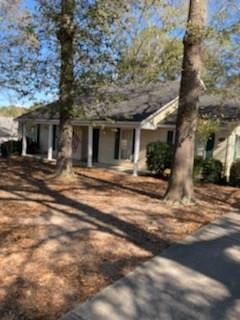 1112 Karen Ln, Douglas, GA 31533 - photo 1