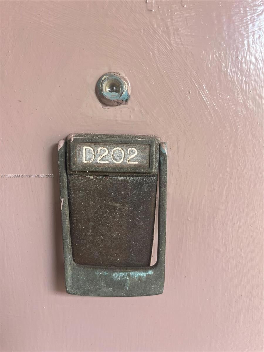 For Rent $1,400/month