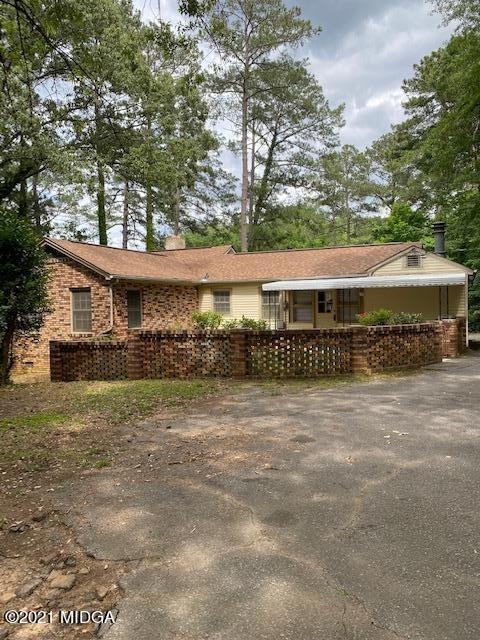476 West Buford Road- Back view