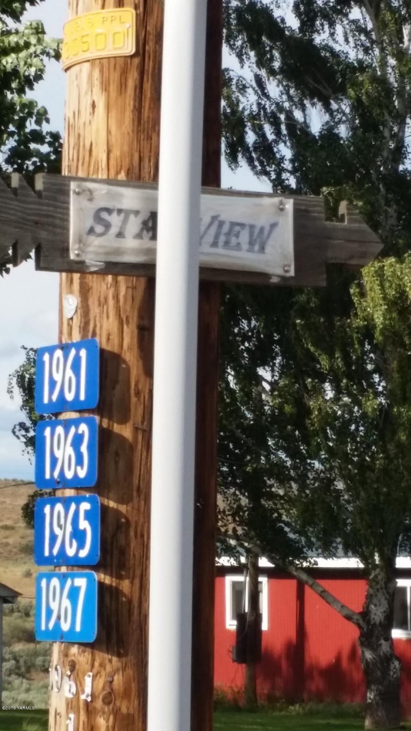 Starview Road turn Right