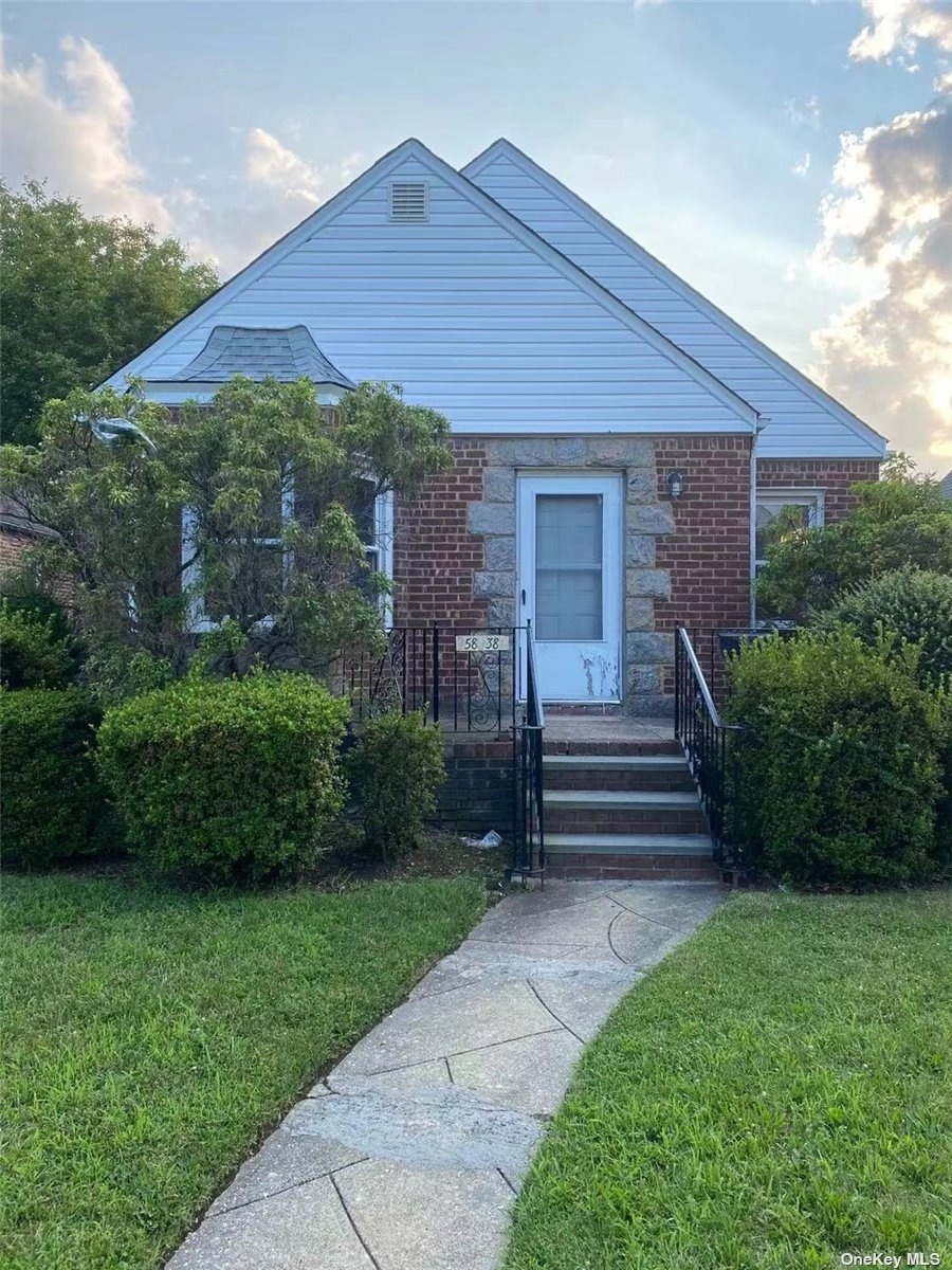 58-38 190th St, Flushing, NY 11365 - photo 1