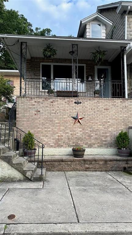 702 Arlington St, Tamaqua, PA 18252 - photo 1