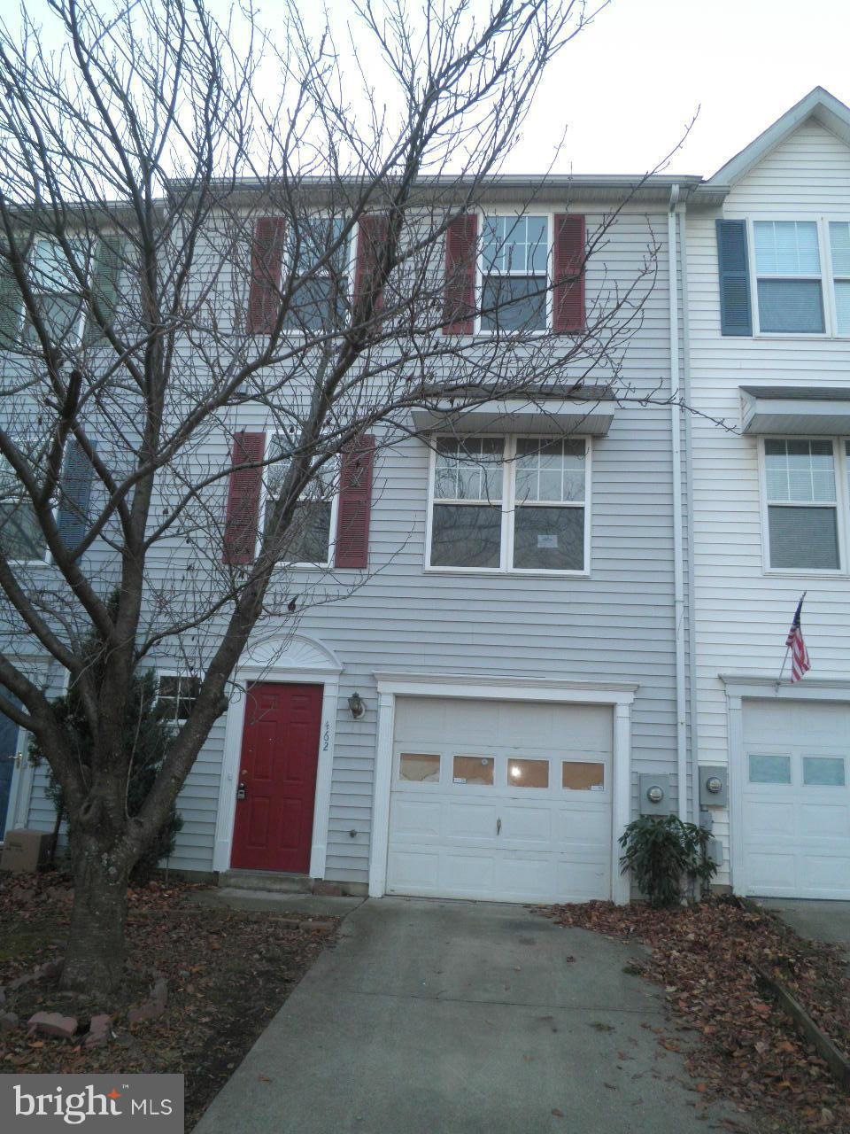 462 Blossom Ln, Frederick, MD 21701 - photo 1
