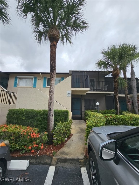 4140 Looking Glass Ln unit 5, Naples, FL 34112 - photo 1