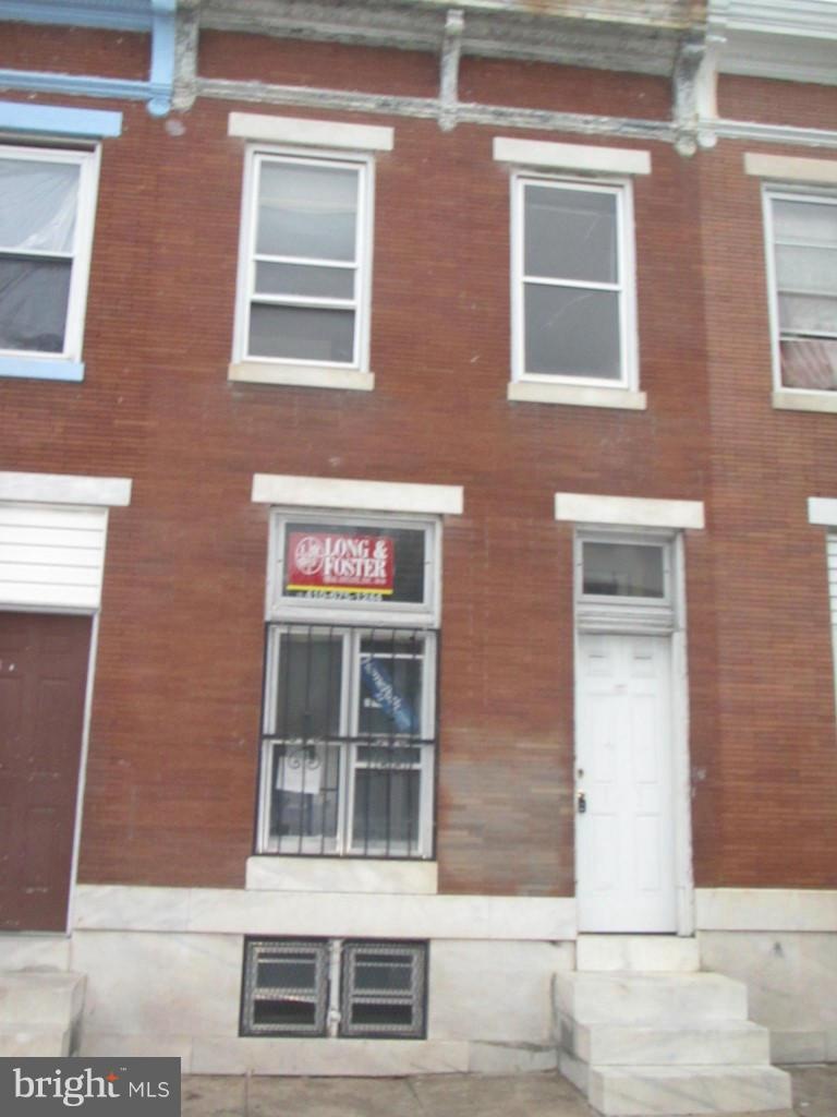 2712 E Monument St, Baltimore, MD 21205 - photo 1