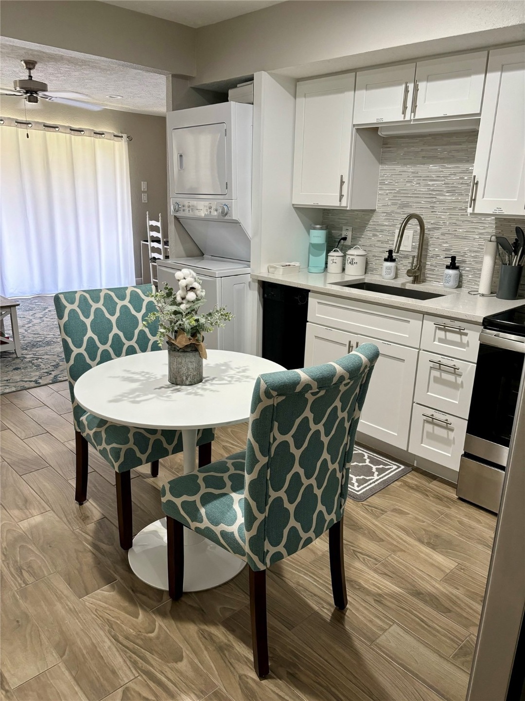 kitchen dining