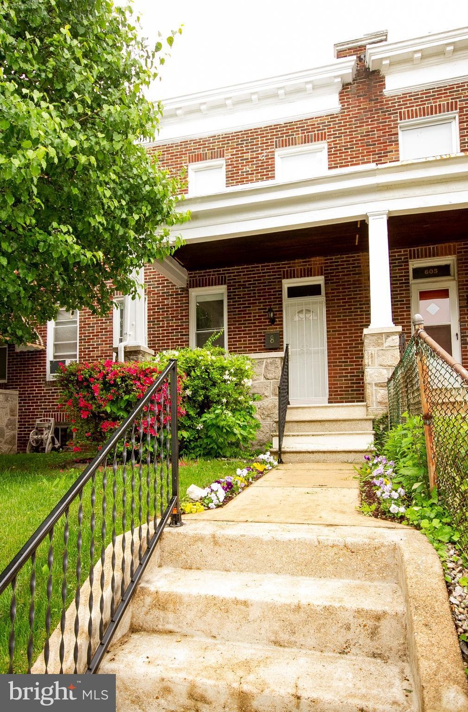 607 Lyndhurst St, Baltimore, MD 21229 - photo 1