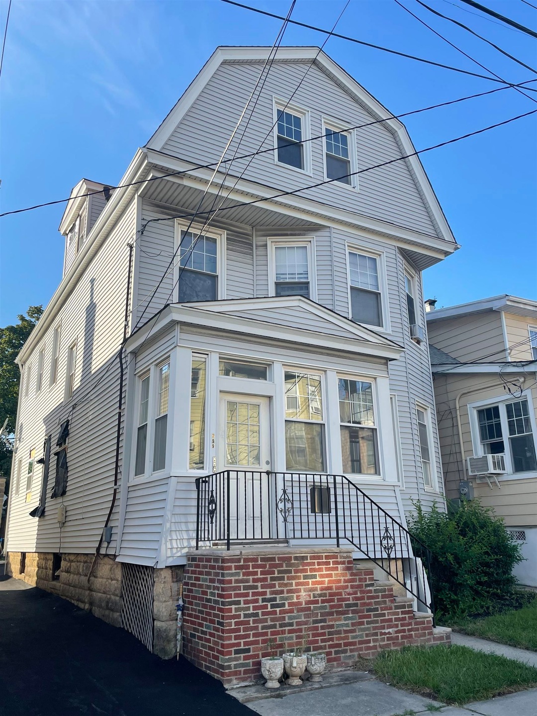 299 Maple St unit 3, Kearny, NJ 07032 - photo 1