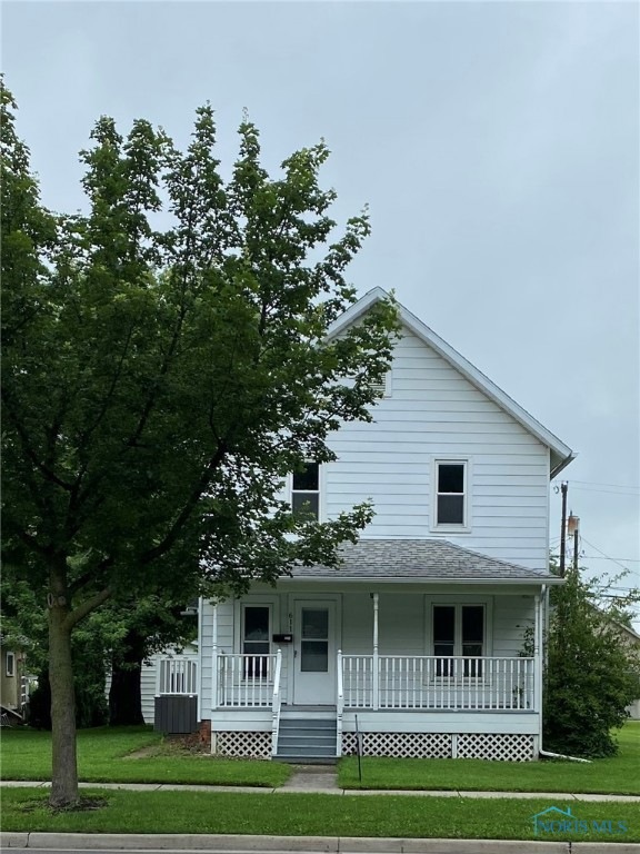 611 N Defiance  Archbold