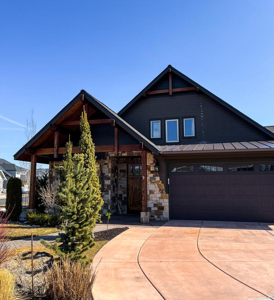 2328 NE Halston Ct, Bend, OR 97701 - photo 1