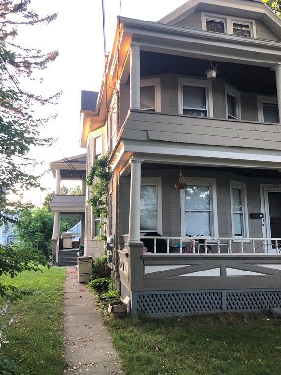 22 Sachem St, Chicopee, MA 01013 - photo 1