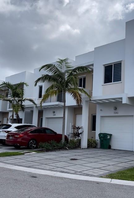 7253 NW 103rd Path unit 7253, Doral, FL 33178 - photo 1