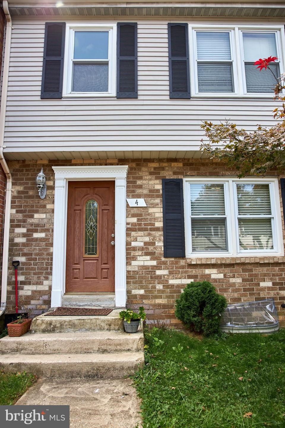 4 Autumn Hill Way, Gaithersburg, MD 20877 - photo 1