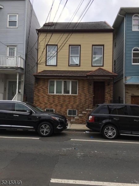 78 Elm St, Newark, NJ 07105 - photo 1