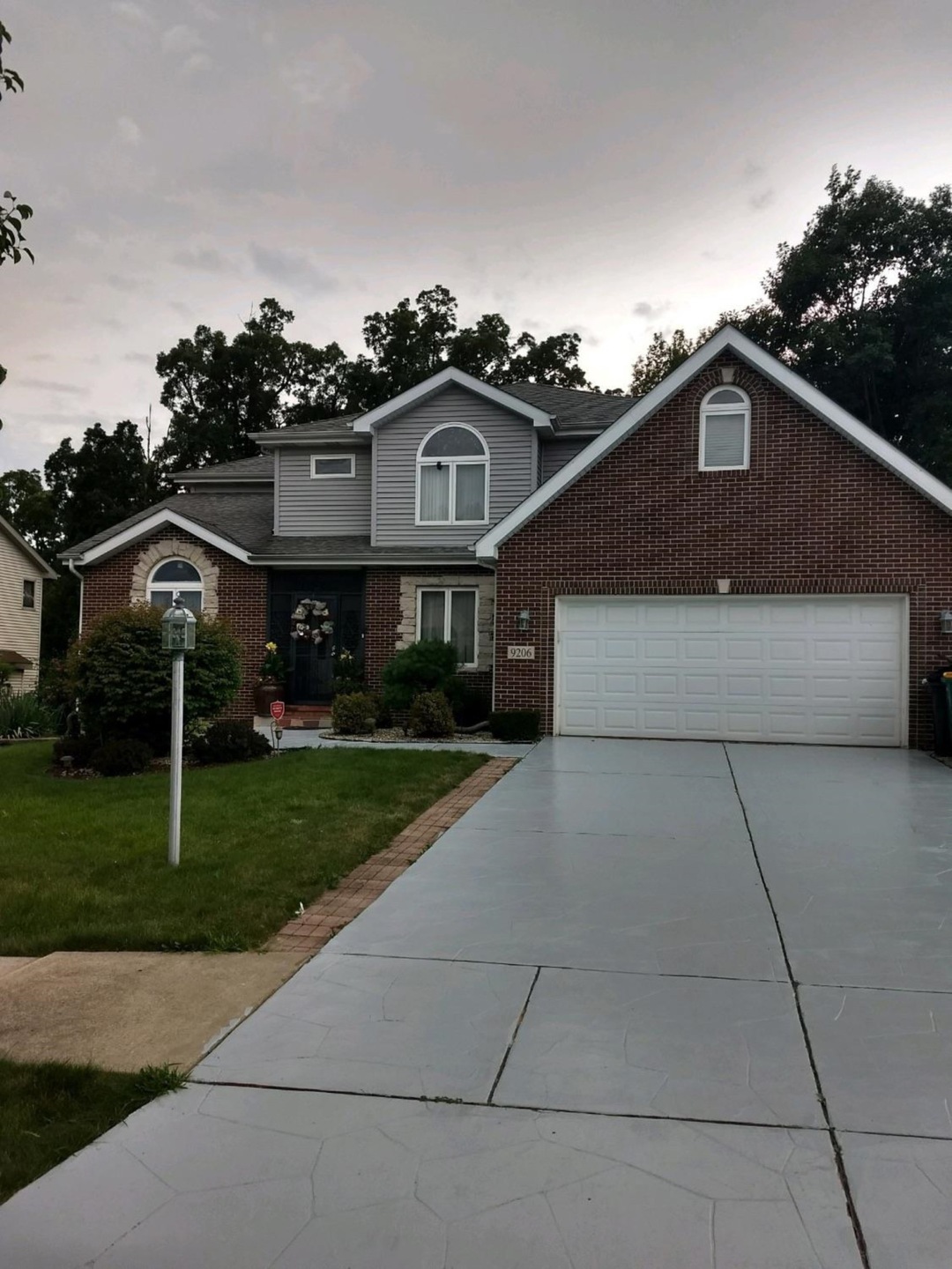 9206 Lane St, Merrillville, IN 46410 - photo 1