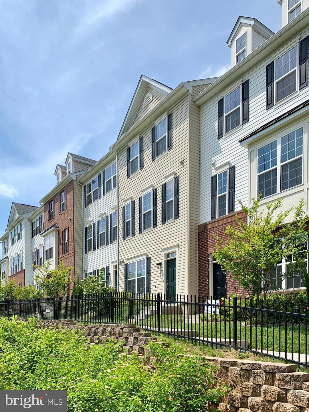 18312 Woodhouse Ln, Germantown, MD 20874 - photo 1