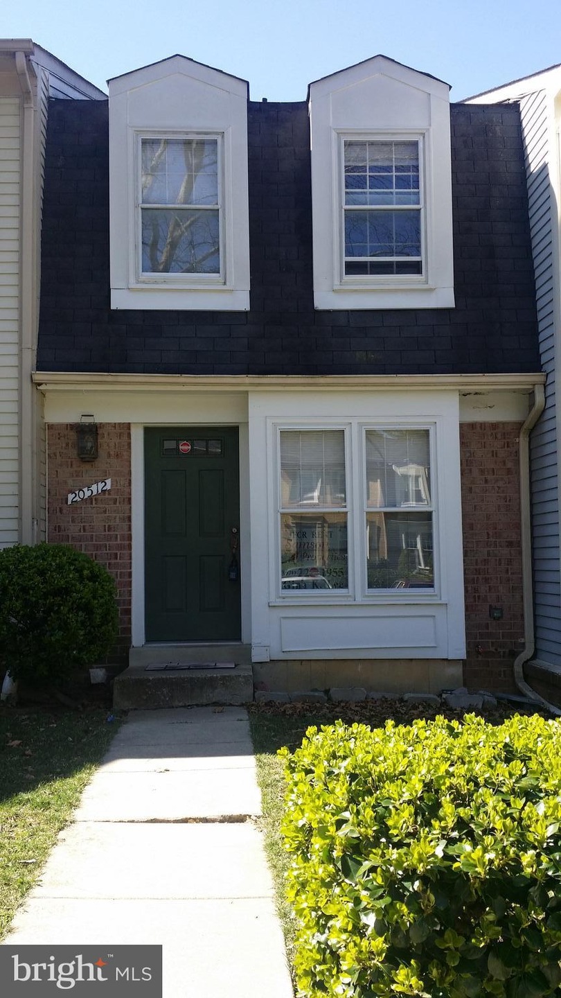 20512 Sterncroft Ct, Montgomery Village, MD 20886 - photo 1