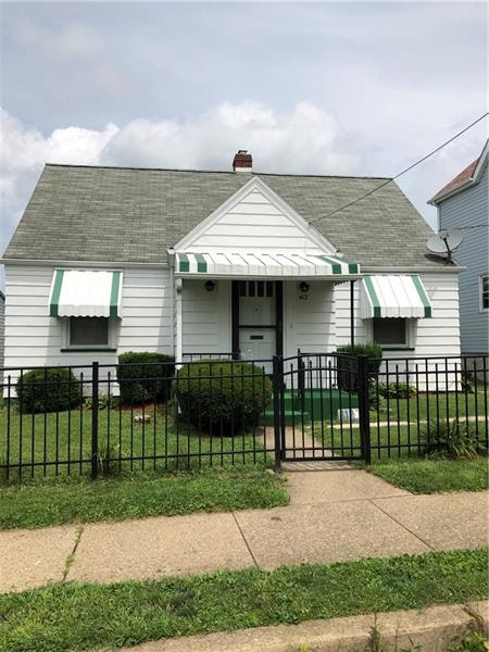 412 Walnut St, Latrobe, PA 15650 - photo 1