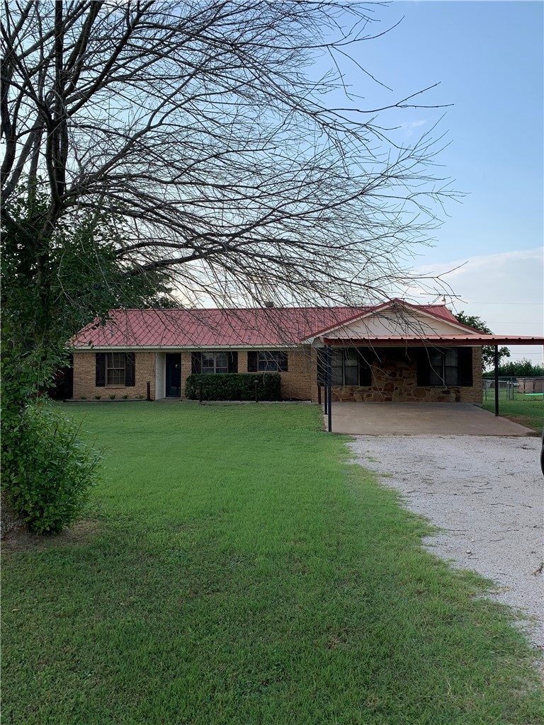 836 W 3rd St, Eddy, TX 76524 - photo 1