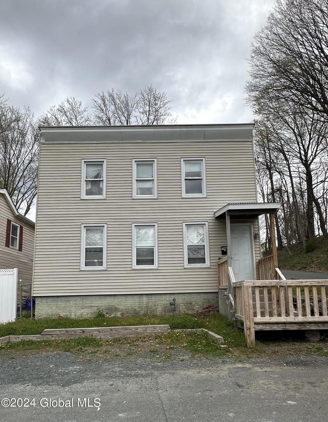 2 Mechanic St, Troy, NY 12180 - photo 1