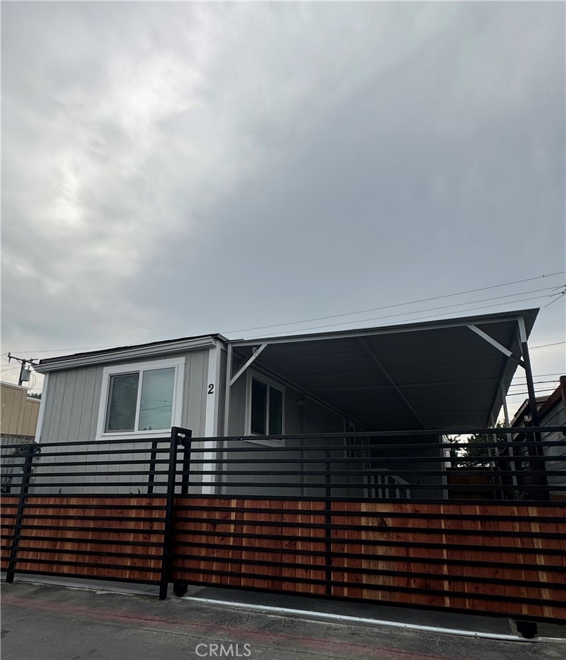 529 E El Segundo Blvd unit 2, Compton, CA 90222 - photo 1