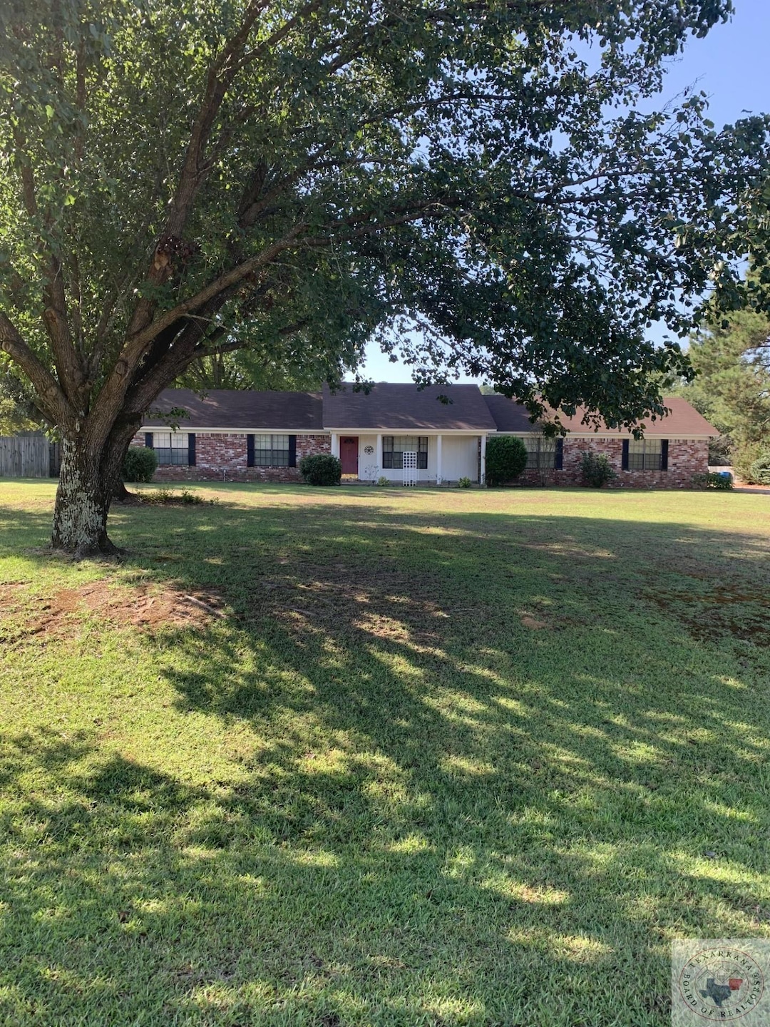 2603 Holly Dr, Texarkana, TX 75501 - photo 1