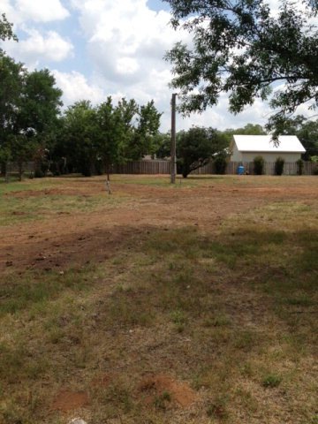 609 Whitney St unit 15, Fredericksburg, TX 78624 - photo 1