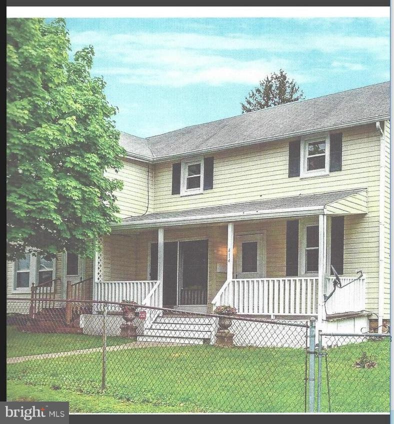 414 Railroad Ave, Towson, MD 21286 - photo 1