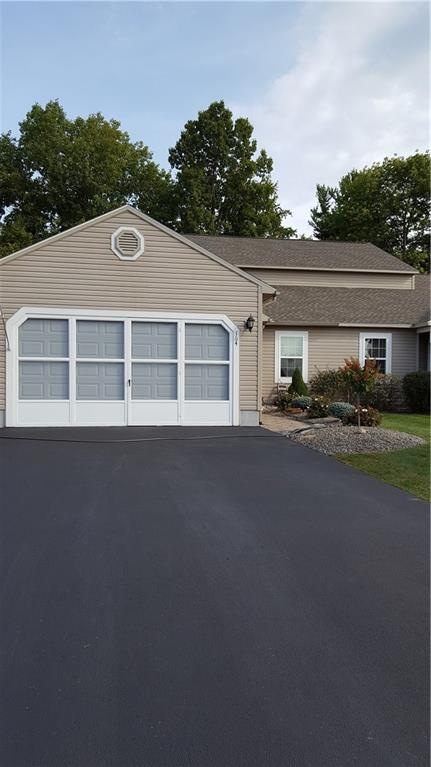 Welcome to 164 Slindes Woods Cir, N. Syracuse
