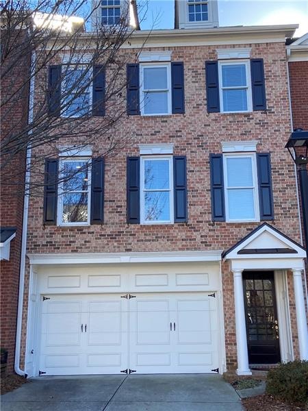 4305 Village Green Dr, Roswell, GA 30075 - photo 1