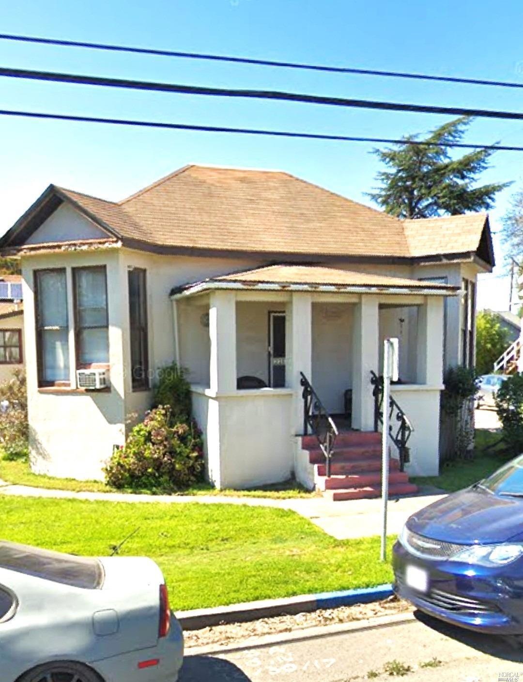 2265 Brown St, Napa, CA 94558 - photo 1