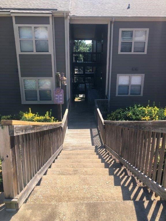 106 Captains Way unit M206, Anderson, SC 29625 - photo 1