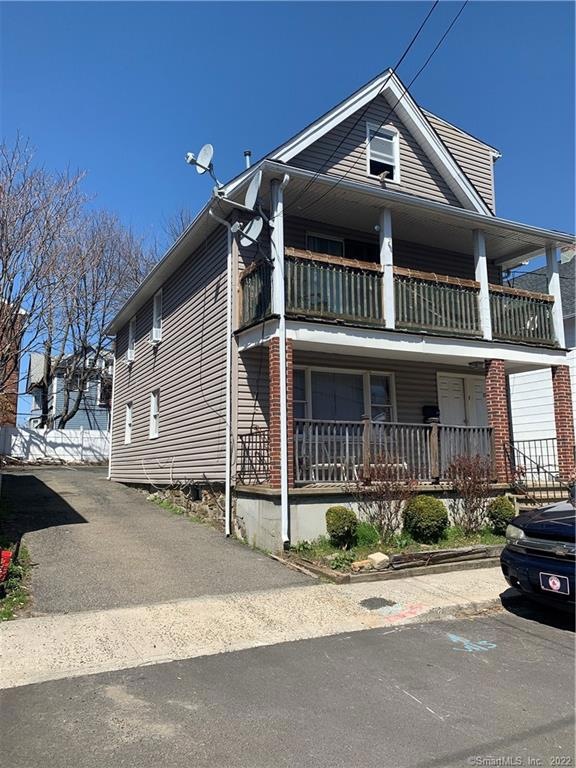 35 Jetland Place unit 3, Bridgeport, CT 06605 - photo 1