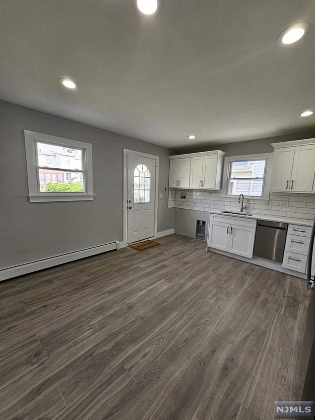 15 Dell Glen Ave unit 2, Lodi, NJ 07644 - photo 1