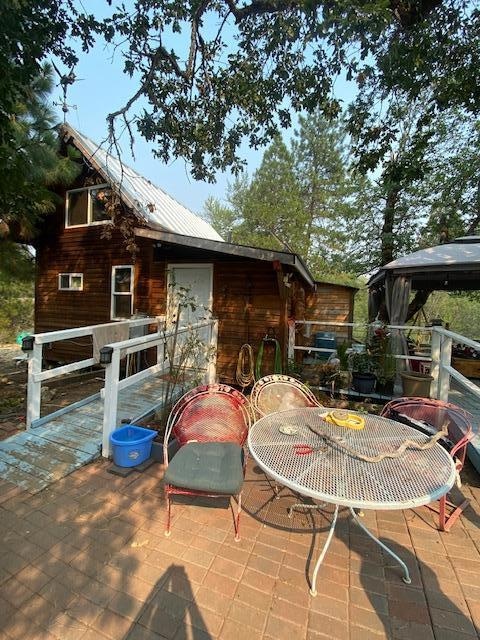 1071 Barker Dr, Merlin, OR 97532 - photo 1