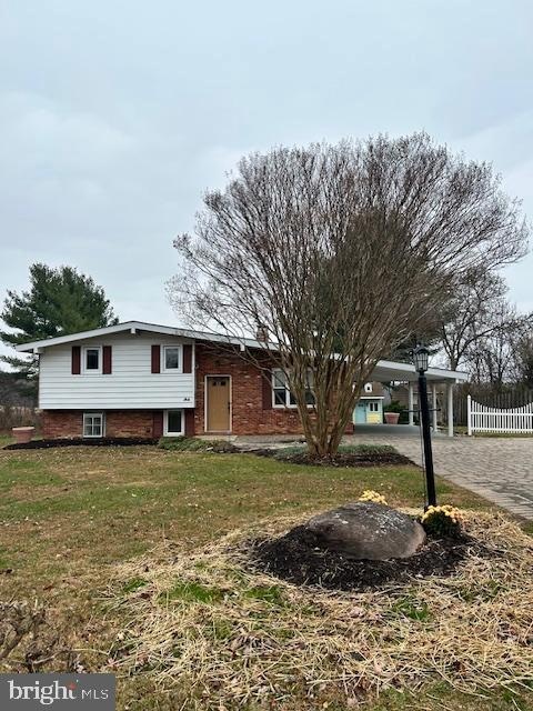 6210 Rolling View Dr, Sykesville, MD 21784 - photo 1