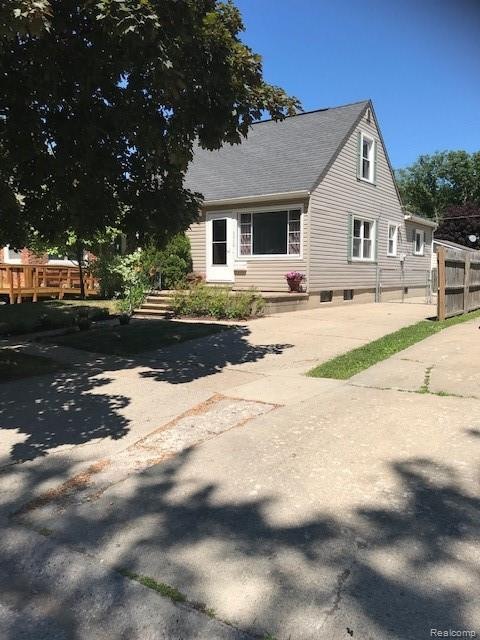 3310 Elk Front.JPG