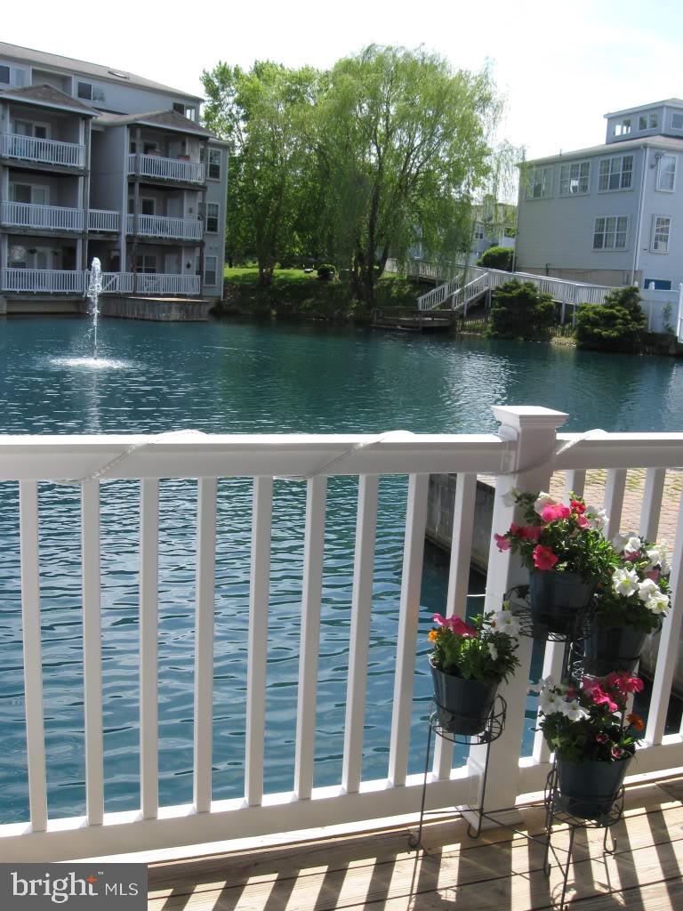 500 Waters Edge Dr unit 500, Newark, DE 19702 - photo 1