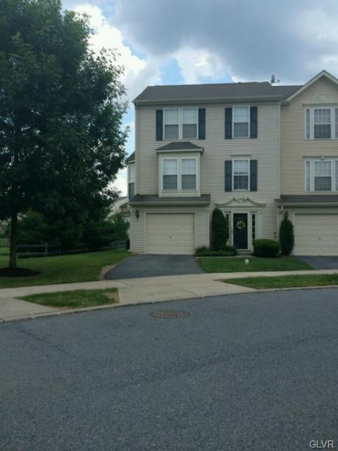 4447 Greens Ct, Center Valley, PA 18034 - photo 1