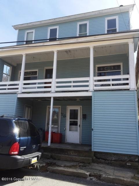 428 E Kline Ave, Lansford, PA 18232 - photo 1