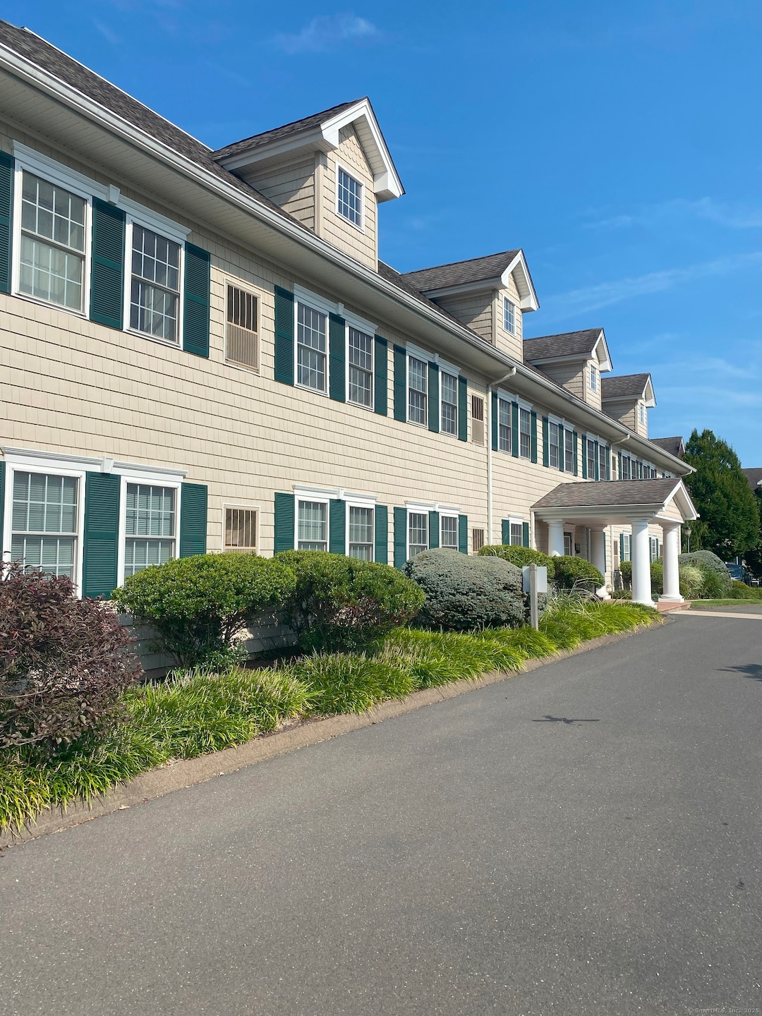 380 Main St unit 7, Wallingford, CT 06492 - photo 1