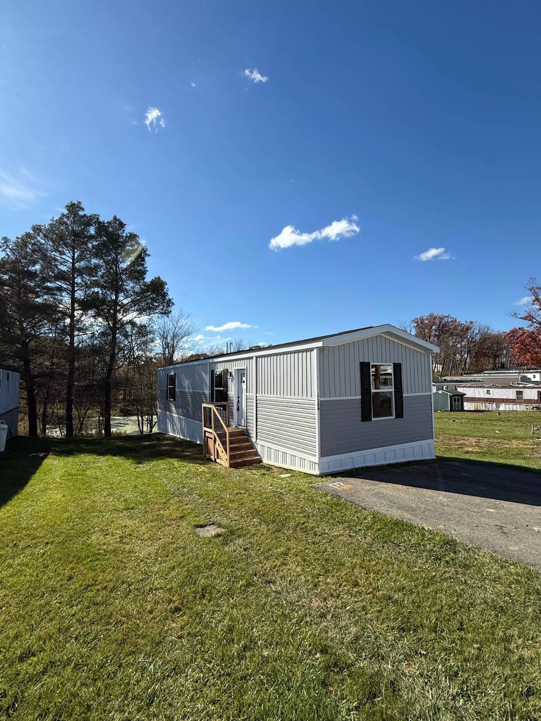 177 E Arlington Dr, Somerset, PA 15501 - photo 1