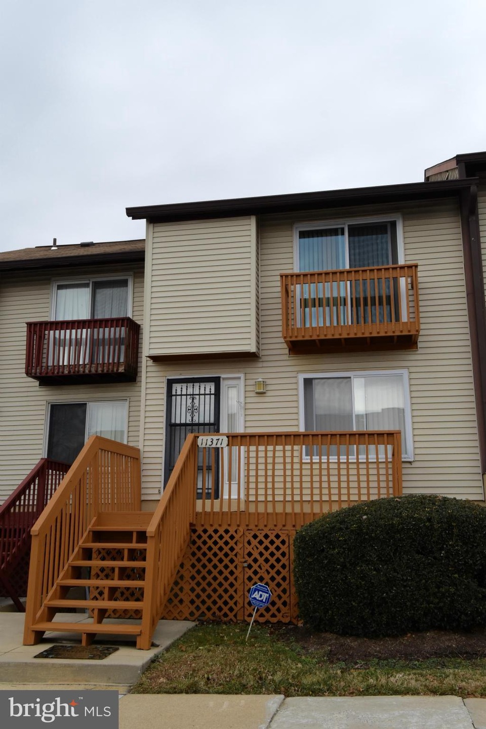 11371 Laurelwalk Dr, Laurel, MD 20708 - photo 1