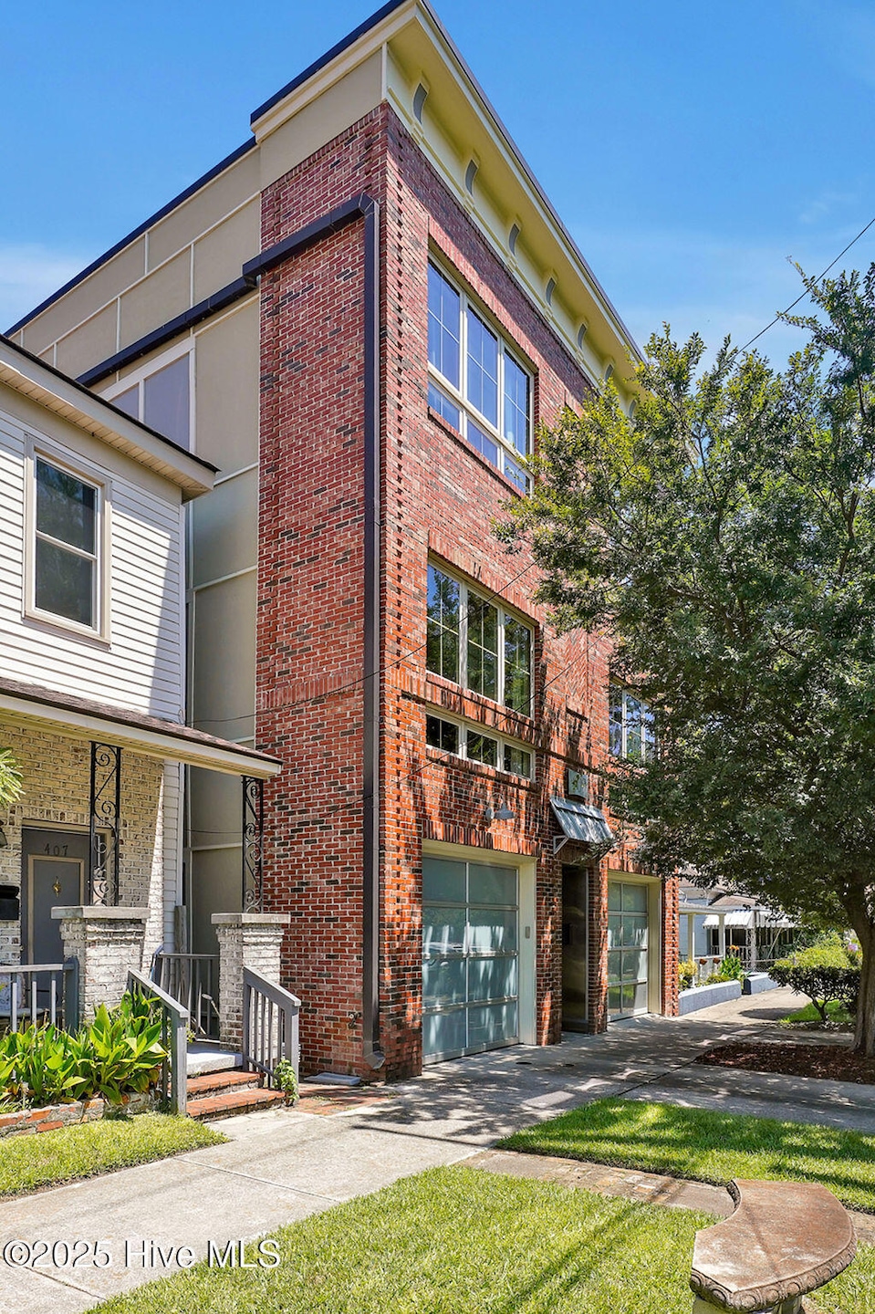 409 Brunswick Street, 1
