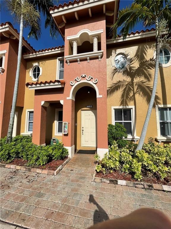 710 SW 107th Ave unit 506, Pembroke Pines, FL 33025 - photo 1