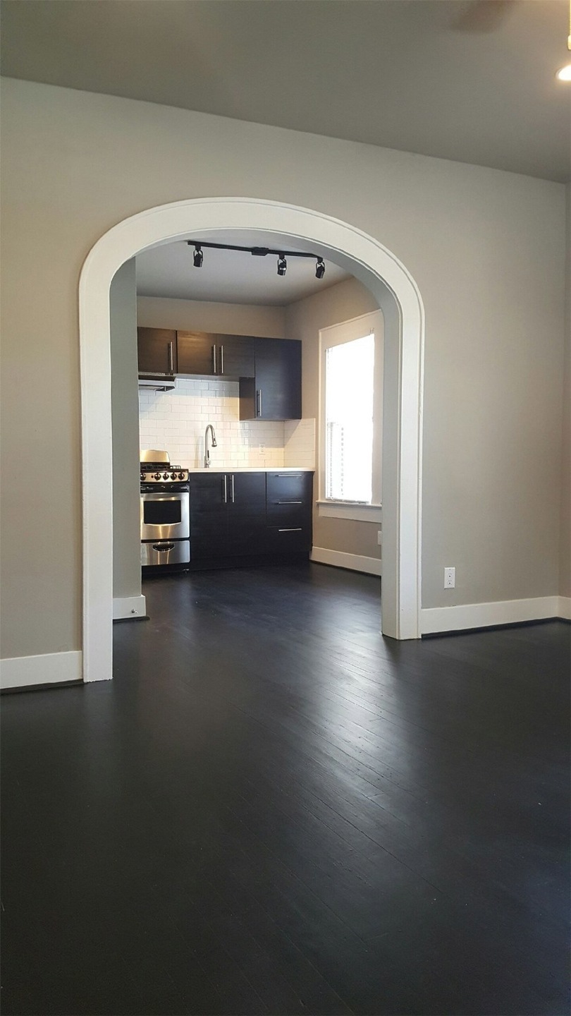 605 Enid St, Houston, TX 77009 - photo 1