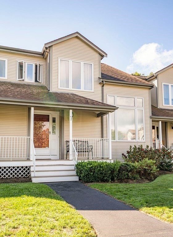 52 Willow Pond Dr, Rockland, MA 02370 - photo 1