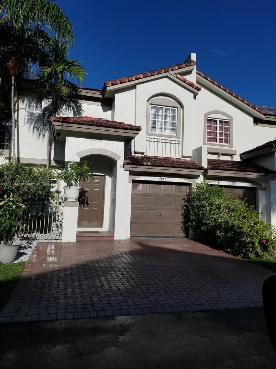 5066 NW 114th Ct, Doral, FL 33178 - photo 1