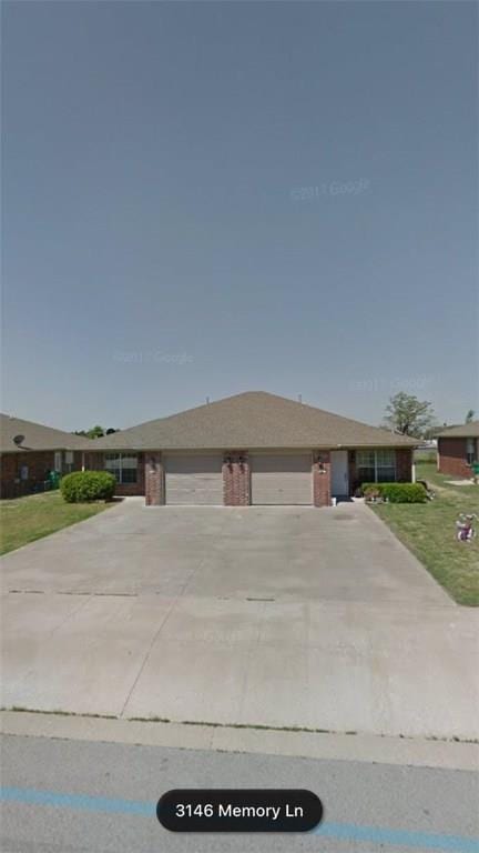 3146 Memory Ln unit A and B, Springdale, AR 72764 - photo 1